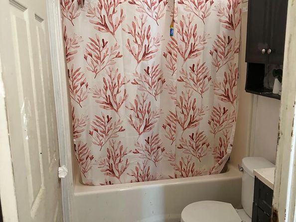 719 Beech Avenue, Glenolden PA 19036