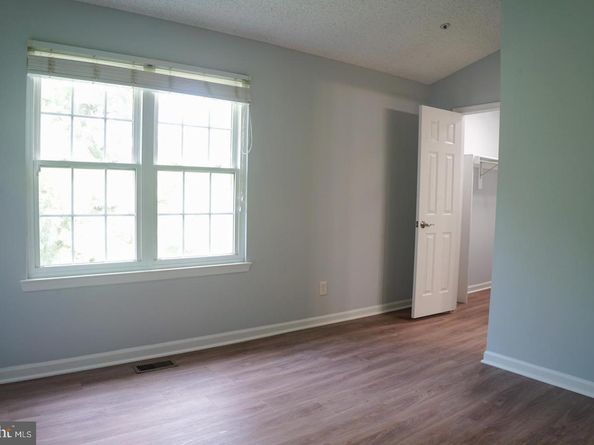 2816 Emma Lee Street 301, Falls Church VA 22042