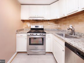 1260 21st Street NW 1004, Washington DC 20036