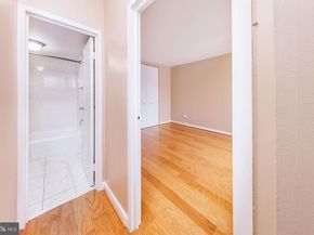 1260 21st Street NW 1004, Washington DC 20036