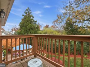 1230 23rd Street S, Arlington VA 22202