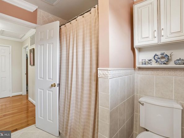 1230 23rd Street S, Arlington VA 22202