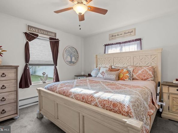 179 Crabtree Drive, Levittown PA 19055