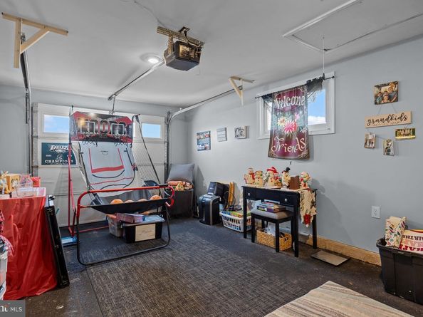 179 Crabtree Drive, Levittown PA 19055