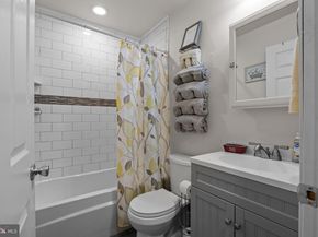 179 Crabtree Drive, Levittown PA 19055