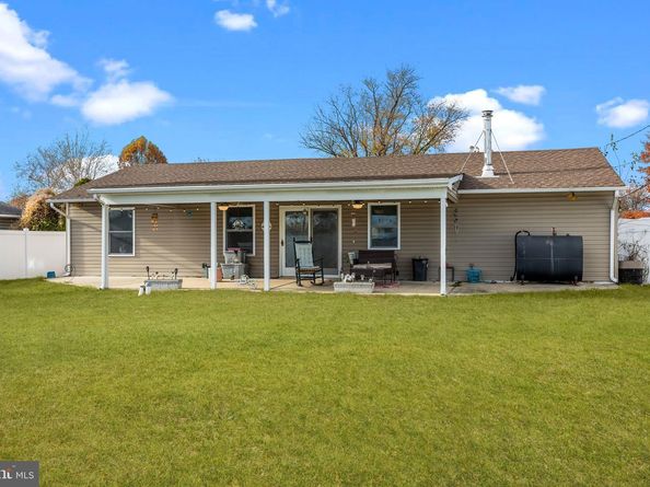 179 Crabtree Drive, Levittown PA 19055