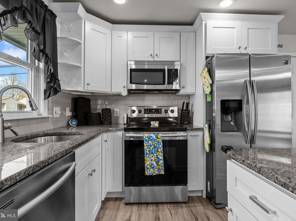 179 Crabtree Drive, Levittown PA 19055