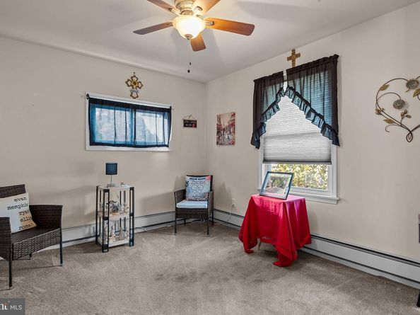 179 Crabtree Drive, Levittown PA 19055