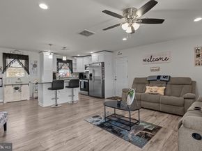 179 Crabtree Drive, Levittown PA 19055