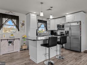 179 Crabtree Drive, Levittown PA 19055