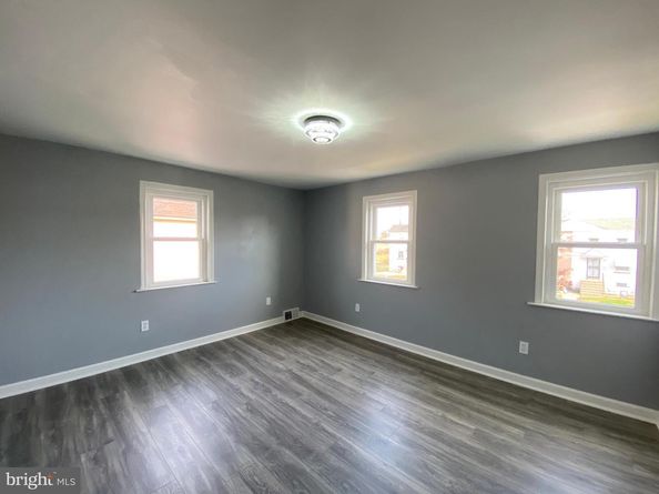 50 Foster Avenue, Sharon Hill PA 19079