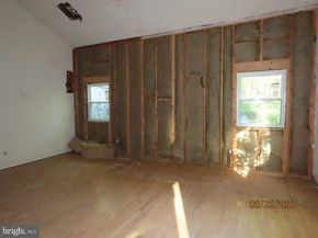 1710 Twining Road, Willow Grove PA 19090