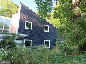 1710 Twining Road, Willow Grove PA 19090