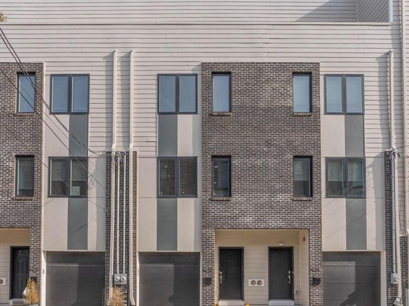 1423 S Howard Street, Philadelphia PA 19147