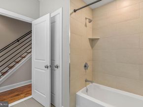 1423 S Howard Street, Philadelphia PA 19147