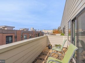 1423 S Howard Street, Philadelphia PA 19147