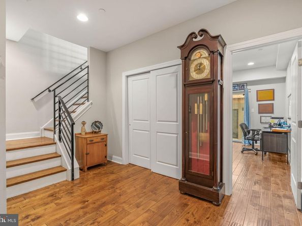 1423 S Howard Street, Philadelphia PA 19147