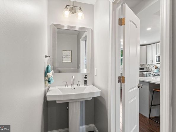 4529 New Hampshire Avenue NW, Washington DC 20011