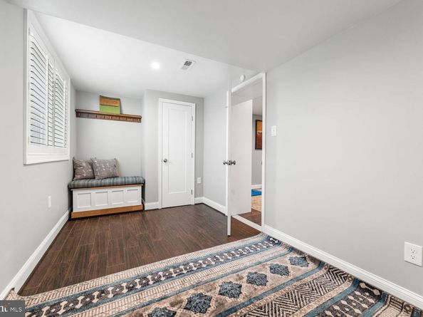 4529 New Hampshire Avenue NW, Washington DC 20011