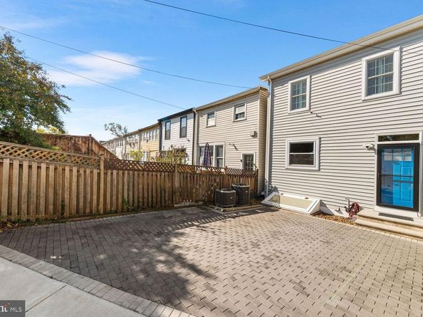 4529 New Hampshire Avenue NW, Washington DC 20011