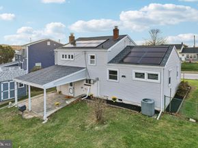 1211 Woodside Road, Conshohocken PA 19428