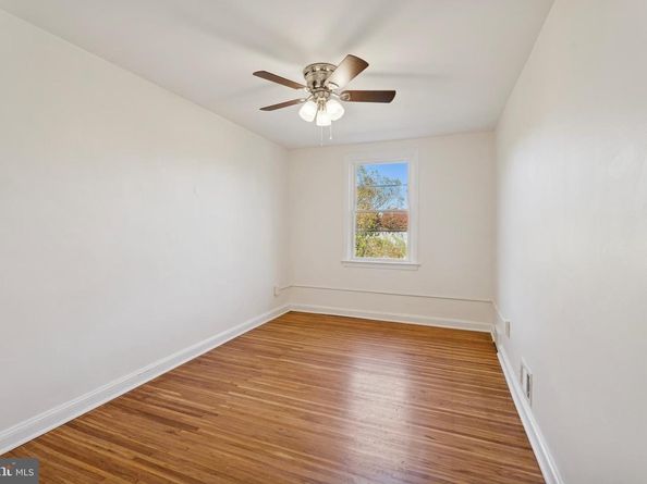 2325 Bond Avenue, Drexel Hill PA 19026