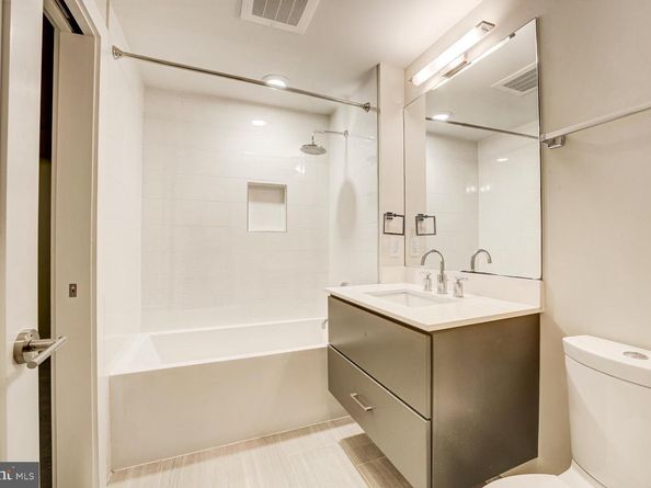 2337 Champlain Street NW 102, Washington DC 20009