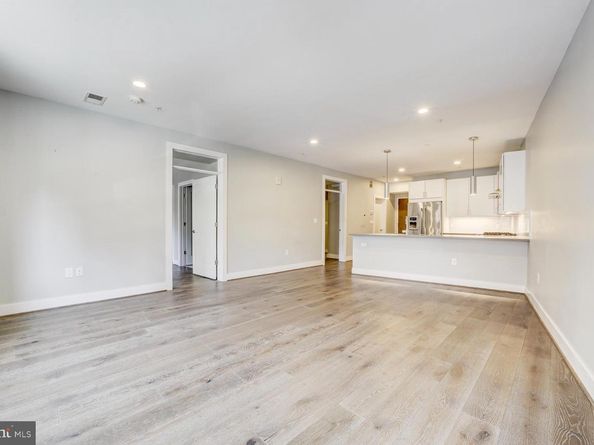 2337 Champlain Street NW 102, Washington DC 20009