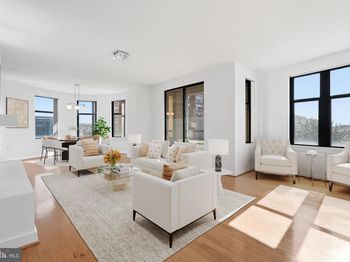 400 Massachusetts Avenue NW