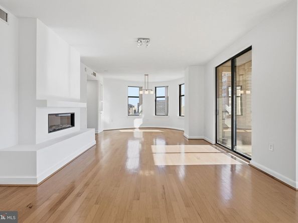 400 Massachusetts Avenue NW 719, Washington DC 20001