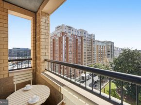 400 Massachusetts Avenue NW 719, Washington DC 20001