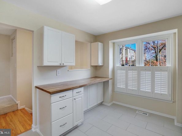 9 Fendall Avenue, Alexandria VA 22304