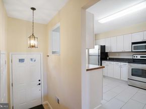 9 Fendall Avenue, Alexandria VA 22304