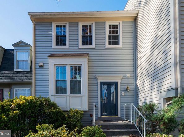 9 Fendall Avenue, Alexandria VA 22304