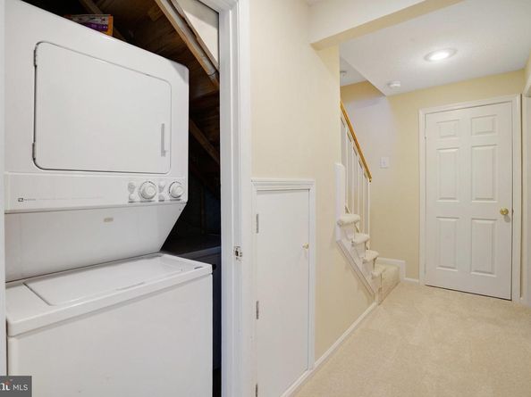 9 Fendall Avenue, Alexandria VA 22304