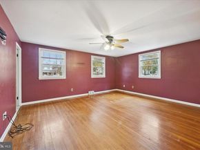 623 Old School House Drive, Springfield PA 19064