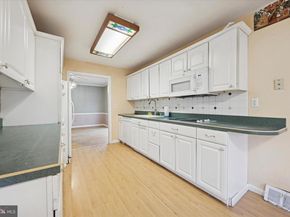 623 Old School House Drive, Springfield PA 19064