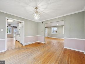 623 Old School House Drive, Springfield PA 19064