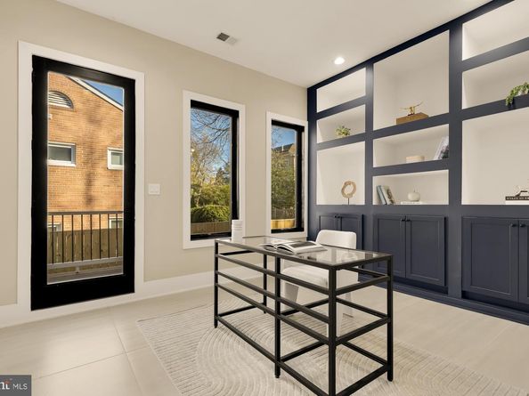 6935 Southridge Drive, Mclean VA 22101