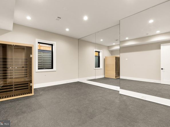 6935 Southridge Drive, Mclean VA 22101