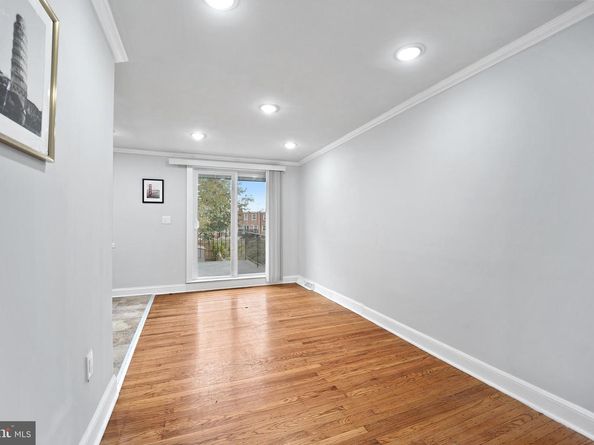 7649 Malvern Avenue, Philadelphia PA 19151