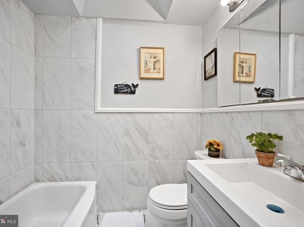 7649 Malvern Avenue, Philadelphia PA 19151