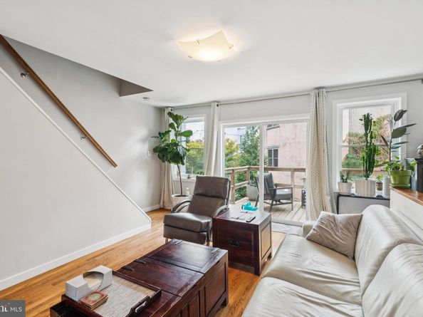 2305 Grays Ferry Avenue, Philadelphia PA 19146