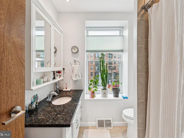 2305 Grays Ferry Avenue, Philadelphia PA 19146