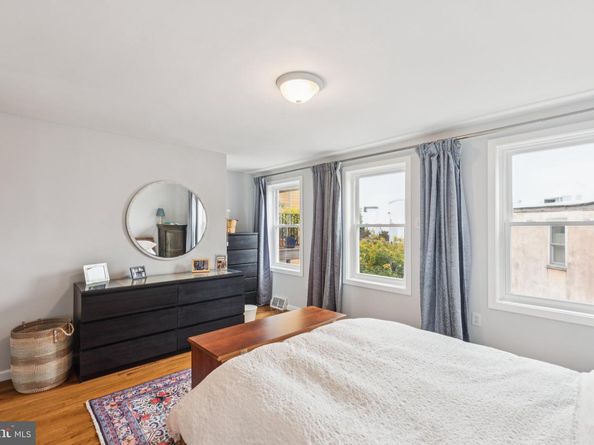 2305 Grays Ferry Avenue, Philadelphia PA 19146