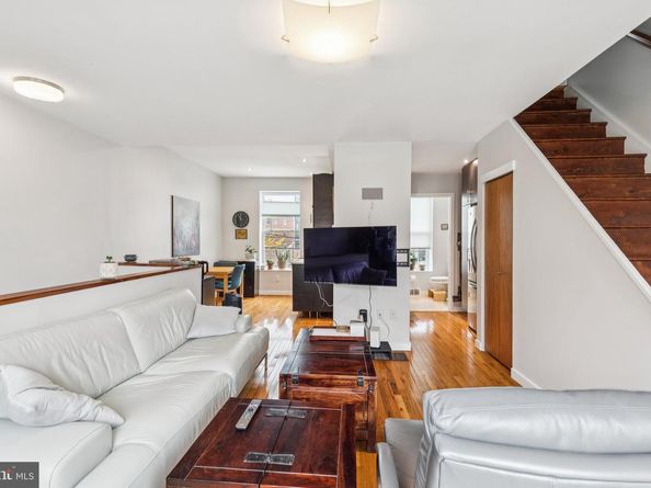 2305 Grays Ferry Avenue, Philadelphia PA 19146