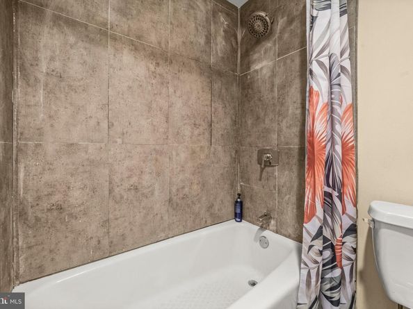 3701 S George Mason Dr 304N, Falls Church VA 22041