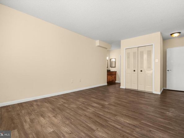 3701 S George Mason Dr 304N, Falls Church VA 22041