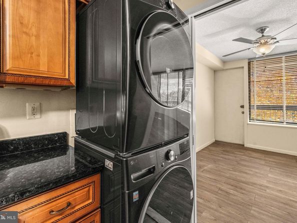 3701 S George Mason Dr 304N, Falls Church VA 22041