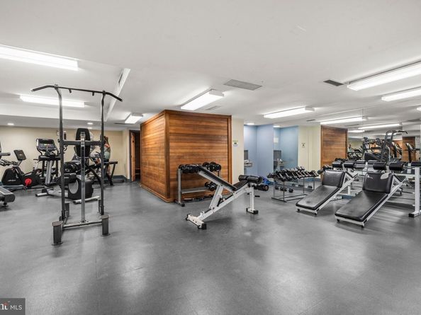 3701 S George Mason Dr 304N, Falls Church VA 22041